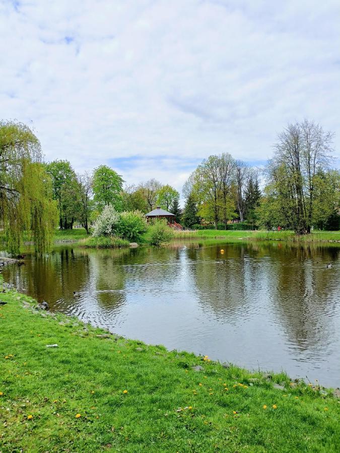Noclegi, Sloneczne Mieszkanie We Lwowku Slaskim Lwowek Slaski Exteriér fotografie
